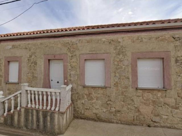 Inmueble en Venta en Parada de Arriba