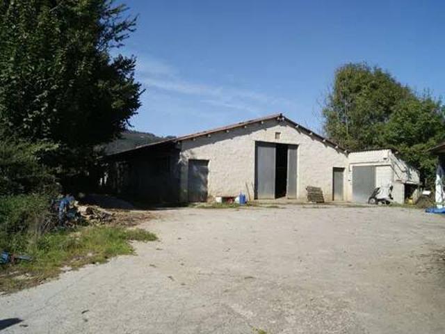 Inmueble en Venta en Piloña