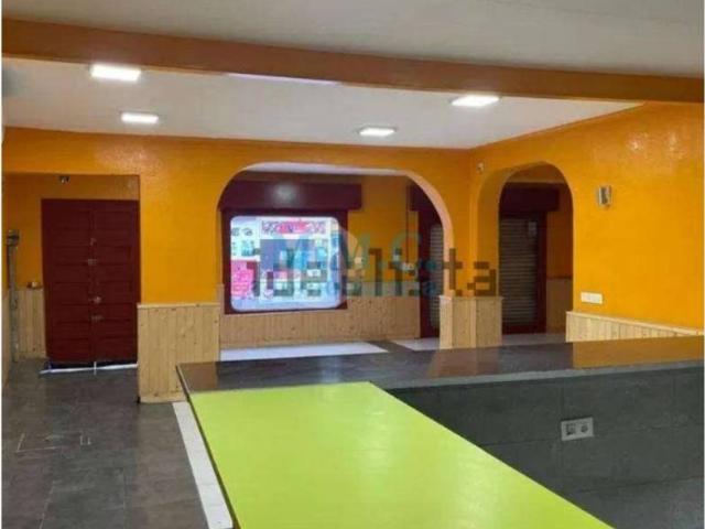 Inmueble en Venta en Roquetas de Mar