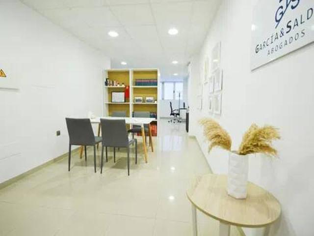 Inmueble en Venta en Roquetas de Mar