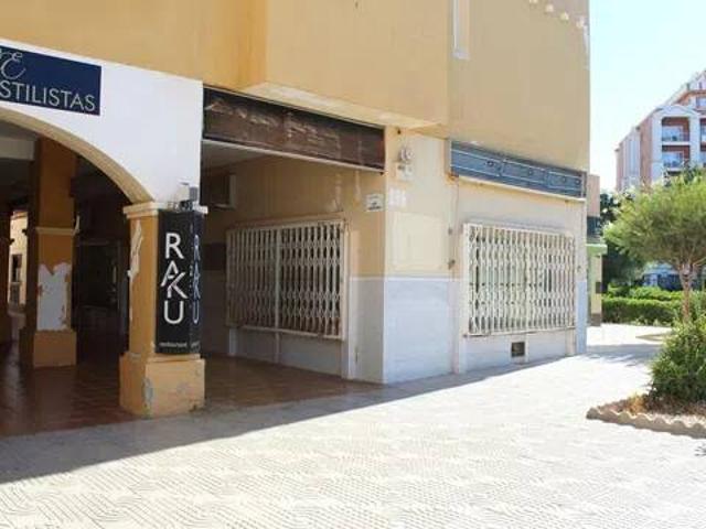 Inmueble en Venta en Roquetas de Mar