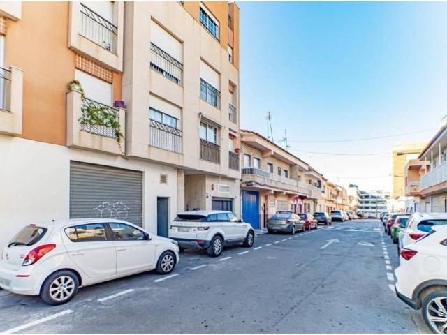 Inmueble en Venta en Roquetas de Mar