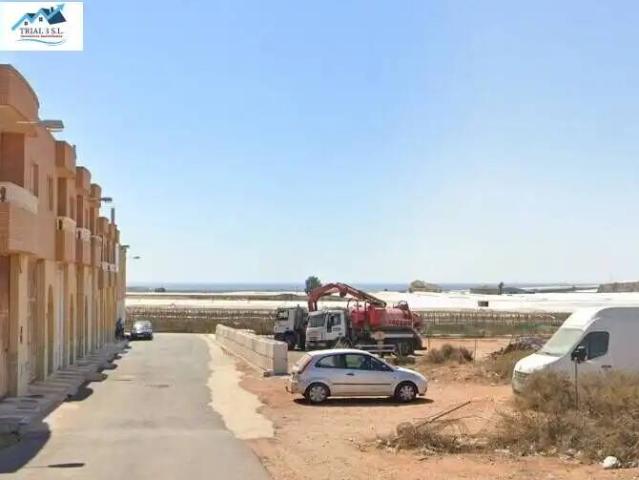 Inmueble en Venta en Roquetas de Mar