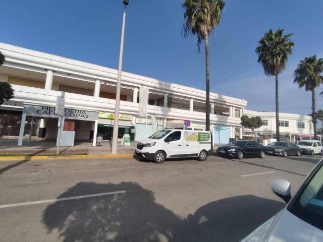 Inmueble en Venta en Rota