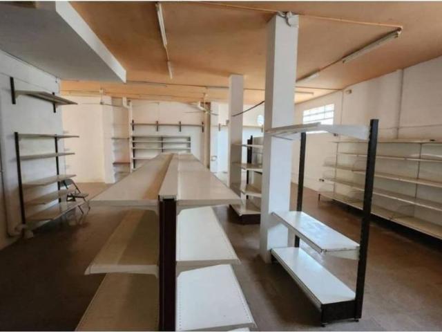 Inmueble en Venta en Santa Bàrbara