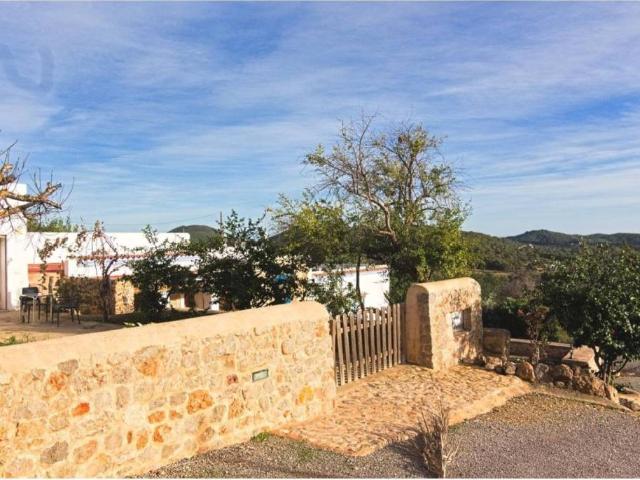 Casa rústica / Caserío en Venta en Santa Eulària des Riu