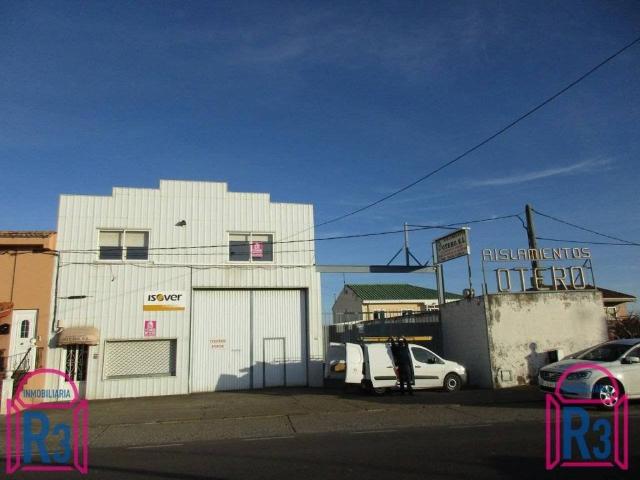 Inmueble en Venta en Santovenia de La Valdoncina