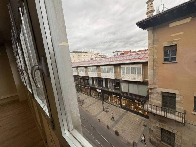 Inmueble en Alquiler en Vitoria Gasteiz
