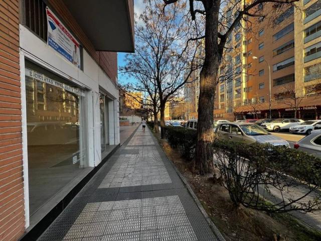 Inmueble en Alquiler en Zaragoza
