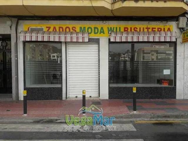 Inmueble en Alquiler en Almuñécar
