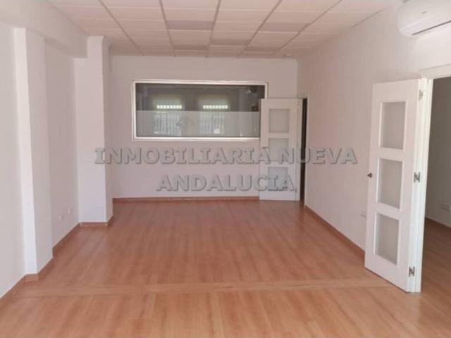 Inmueble en Alquiler en Almería