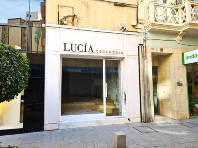Inmueble en Alquiler en Almería