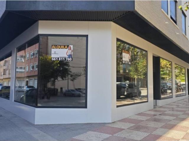 Inmueble en Alquiler en Albatera