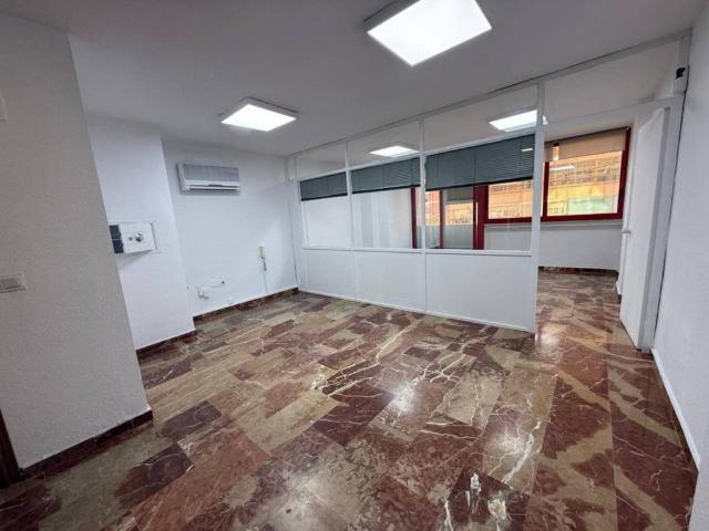 Inmueble en Alquiler en Alicante Alacant