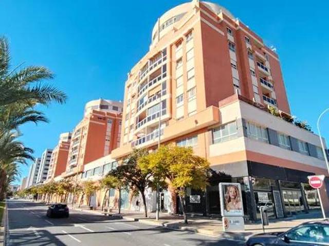 Inmueble en Alquiler en Alicante Alacant