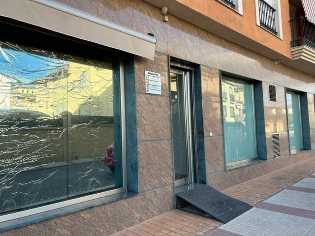 Inmueble en Alquiler en Atarfe