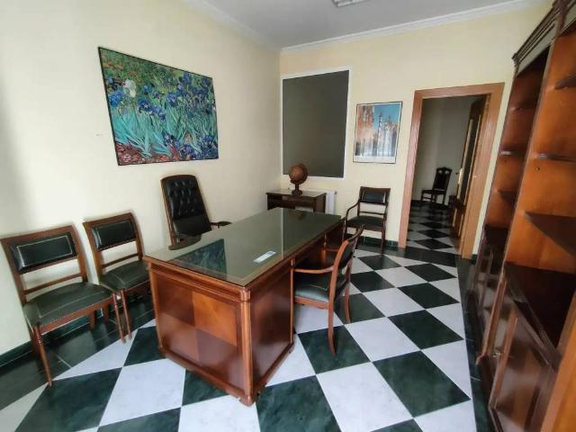Inmueble en Alquiler en Baza