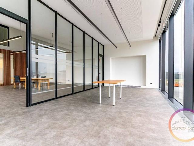 Inmueble en Alquiler en Carballo
