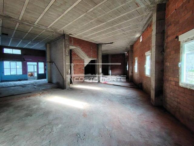 Inmueble en Alquiler en Cee