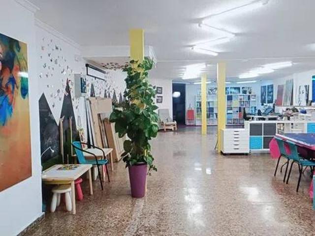 Inmueble en Alquiler en Dénia