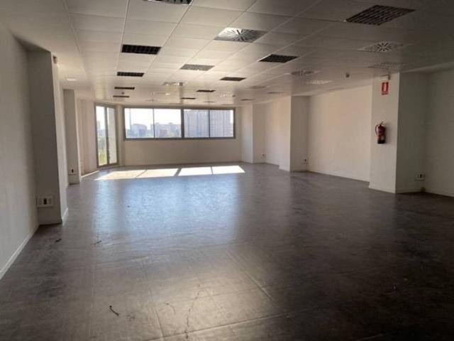 Inmueble en Alquiler en Esplugues de Llobregat