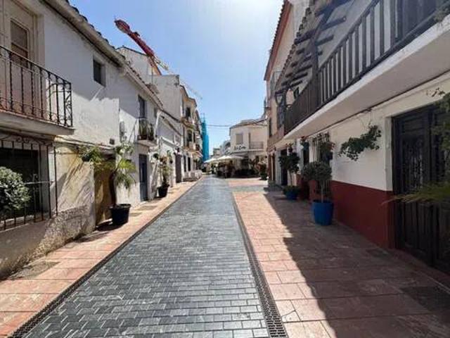 Inmueble en Alquiler en Estepona
