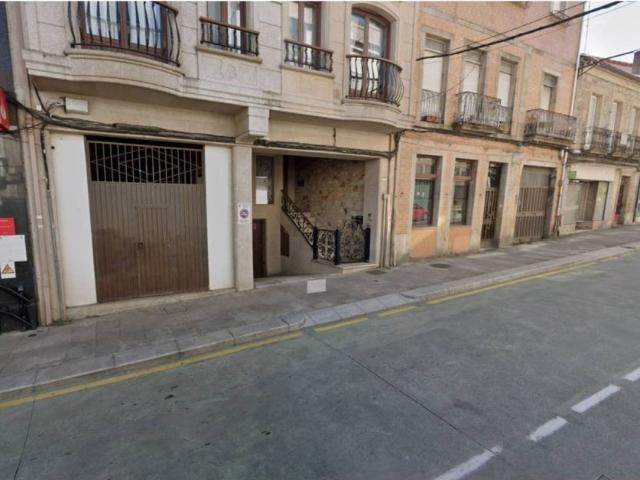 Inmueble en Alquiler en Lalín