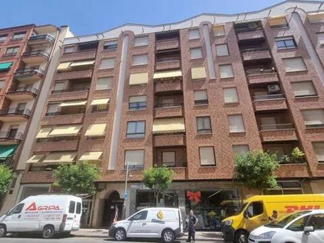 Inmueble en Alquiler en Logroño