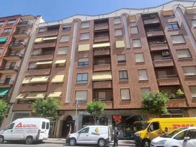 Inmueble en Alquiler en Logroño