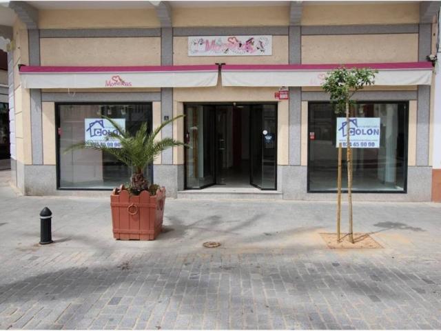 Inmueble en Alquiler en Montijo