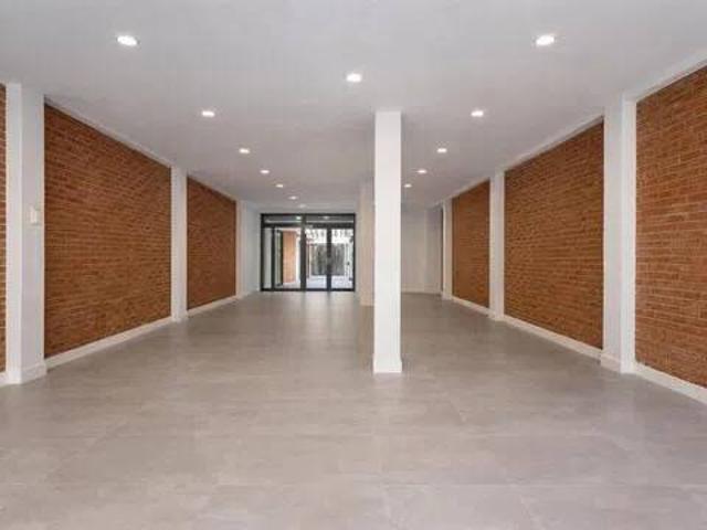 Inmueble en Alquiler en Oleiros