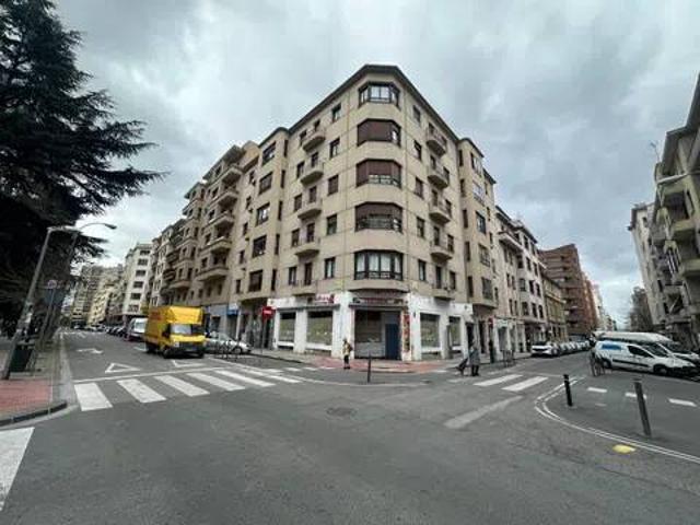 Inmueble en Alquiler en Pamplona Iruña