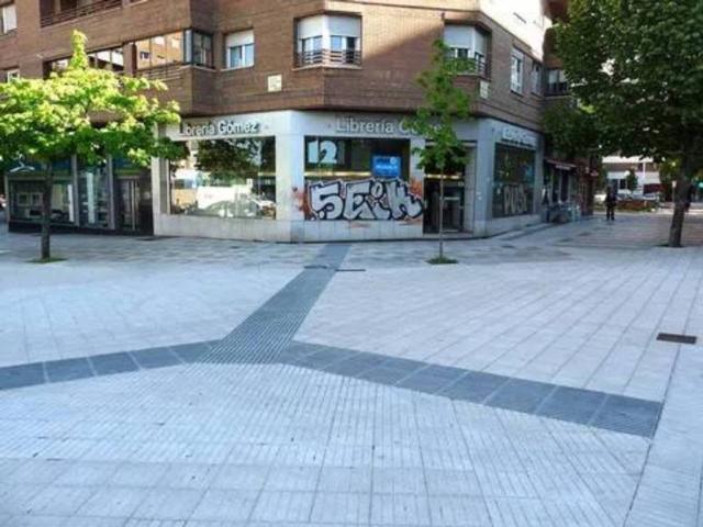 Inmueble en Alquiler en Pamplona Iruña