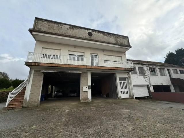 Inmueble en Alquiler en Rianxo