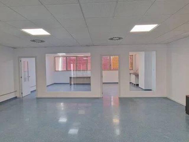 Inmueble en Alquiler en Riba roja de Túria