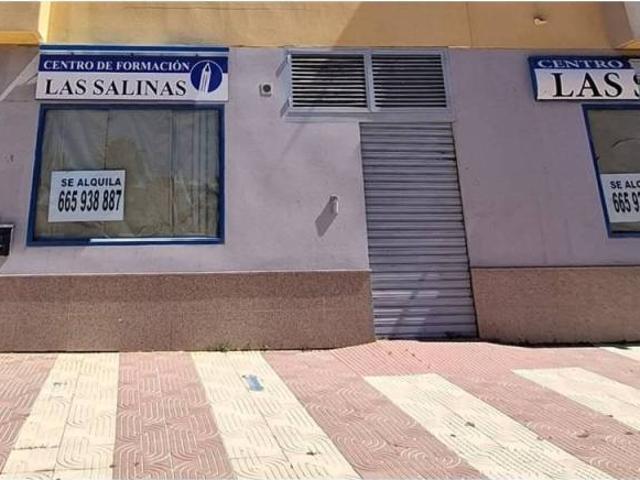 Inmueble en Alquiler en Roquetas de Mar