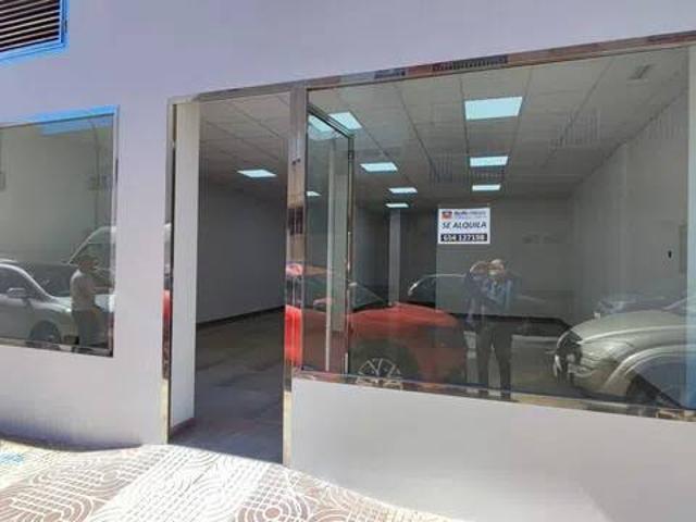 Inmueble en Alquiler en Roquetas de Mar