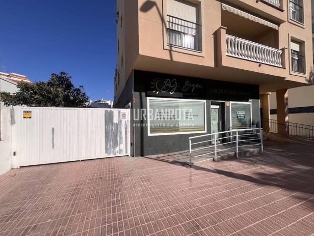 Inmueble en Alquiler en Rota