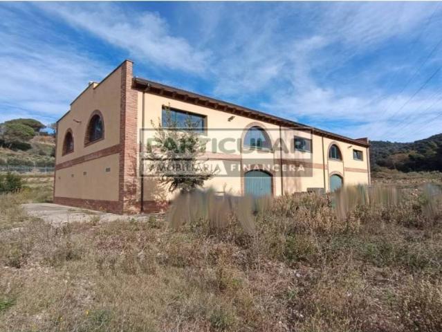 Inmueble en Alquiler en Sant Fost de Campsentelles