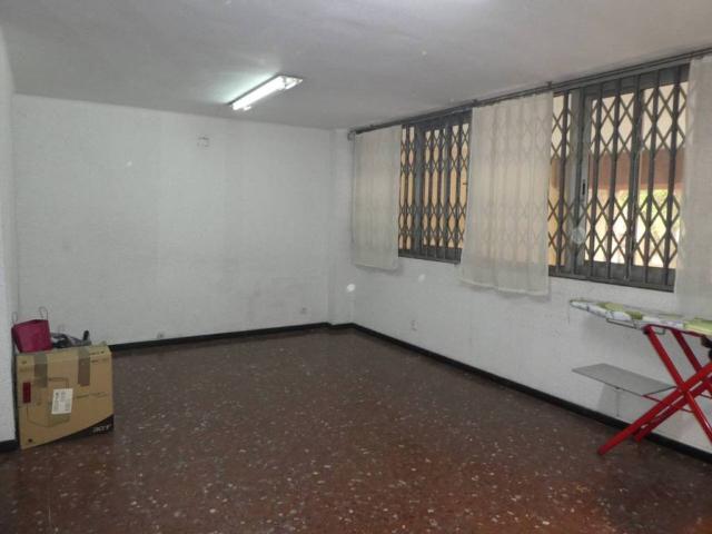 Inmueble en Alquiler en Santa Coloma de Gramenet