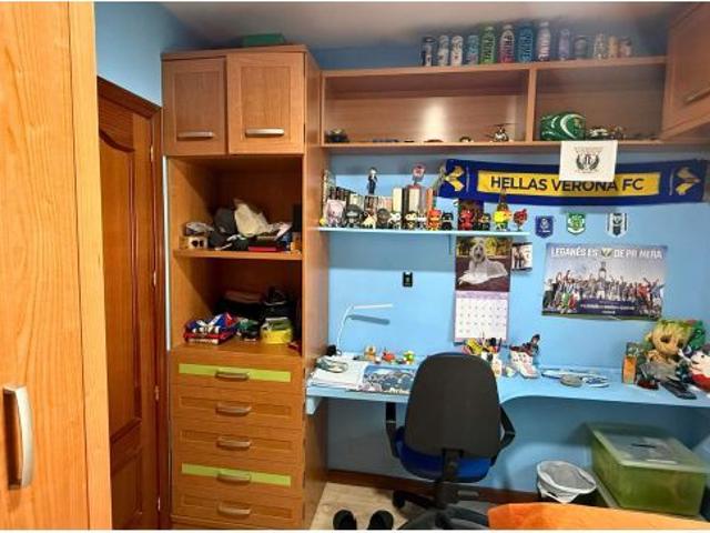 INMUEBLE EN LAS AGUILAS REFORMADO 3 HABITACIONES