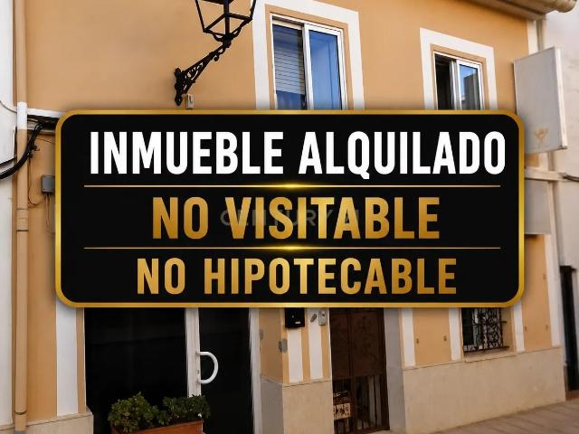 Inmueble sin posesión y sin acceso al interior ALQUILADO