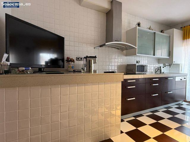 INMOBILIARIA ARBETETA VENDE PISO DE CUATRO HABIATACIONES EN ZONA CENTRO DE GUADALAJARA