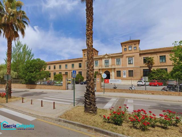 Inmobiliaria García Delgado Vende fabulosa INVERSIÖN junto a Facultades en la Chana