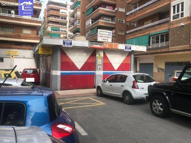 Inmobiliaria García Delgado vende local en La Chana Las Torres