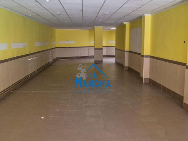 INMOBILIARIA LA MANCHA VENDE LOCAL COMERCIAL ZONA CENTRO FRANCISCANOS