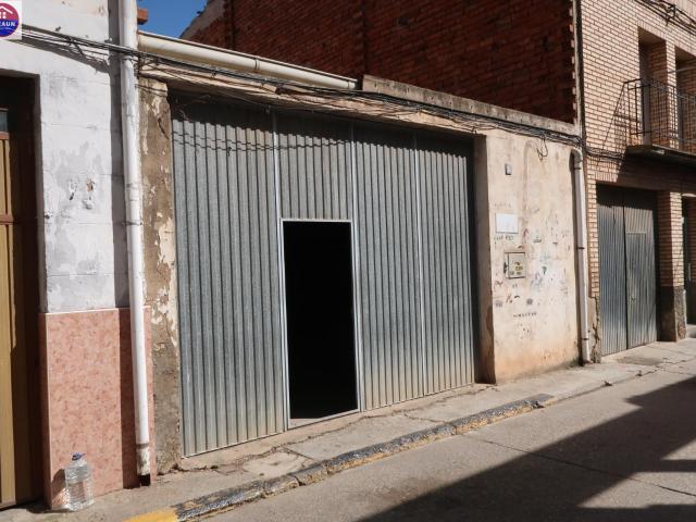 INMOBILIARIA LEZAUN PRESENTA: ALMACÉN EN VENTA EN CALLE CARRERA. RINCON DE SOTO