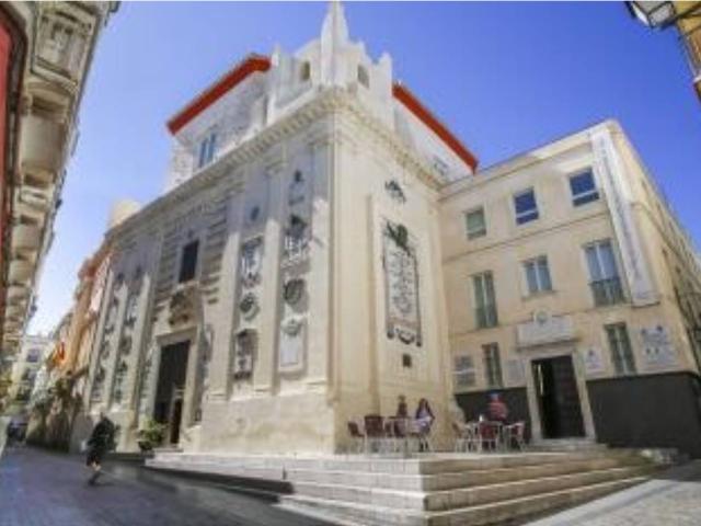 Inmobiliaria Mare Nostrum, vende en la zona del Oratorio de San Felipe Neri