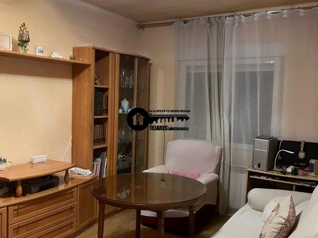 INMOBILIARIA TEJARES VENDE ESTUPENDO PISO EN ZONA INDUSTRIA