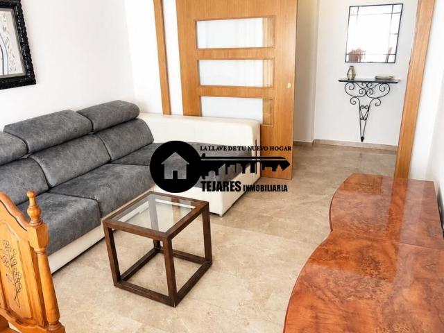 INMOBILIARIA TEJARES ALQUILA PISO PARA 1 ó 2 PERSONAS ZONA PARQUE SUR